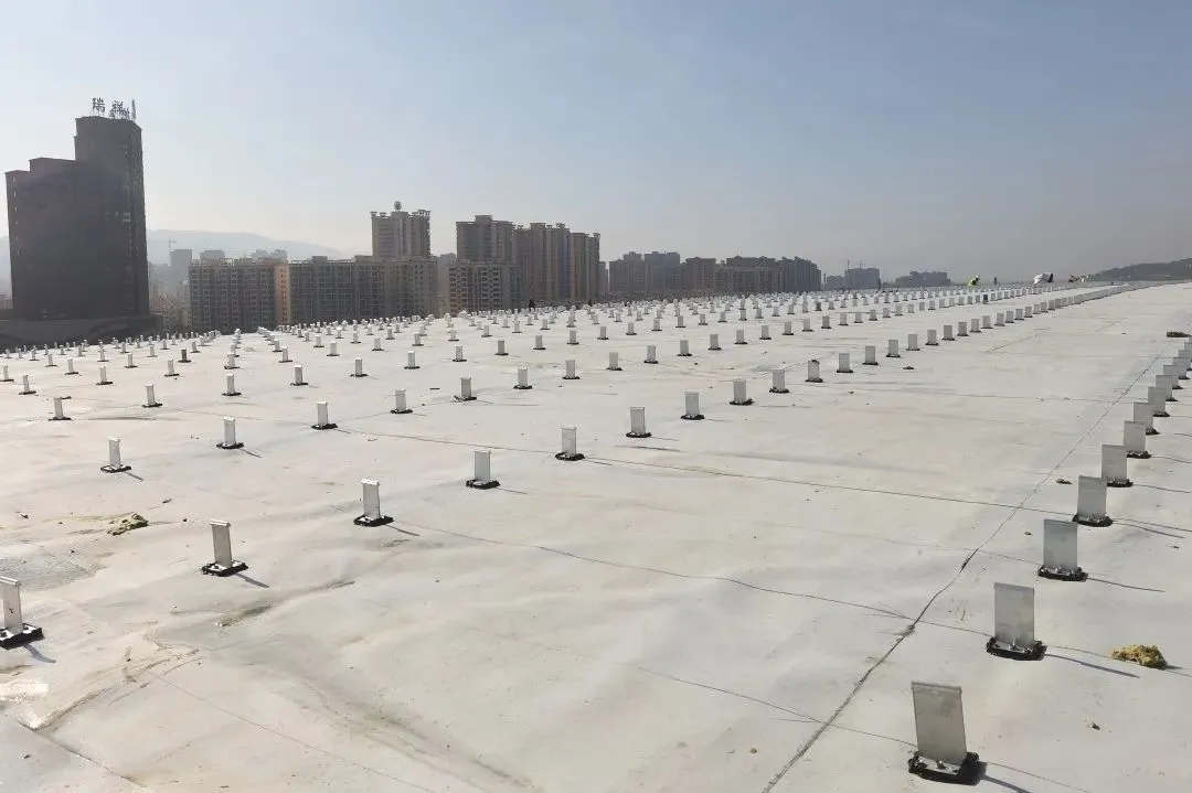 【钢结构·工程】甘肃临洮滑冰馆105米跨度椭圆形屋盖网架封顶(图13) 【钢结构·工程】甘肃临洮滑冰馆105米跨度椭圆形屋盖网架封顶(图13)